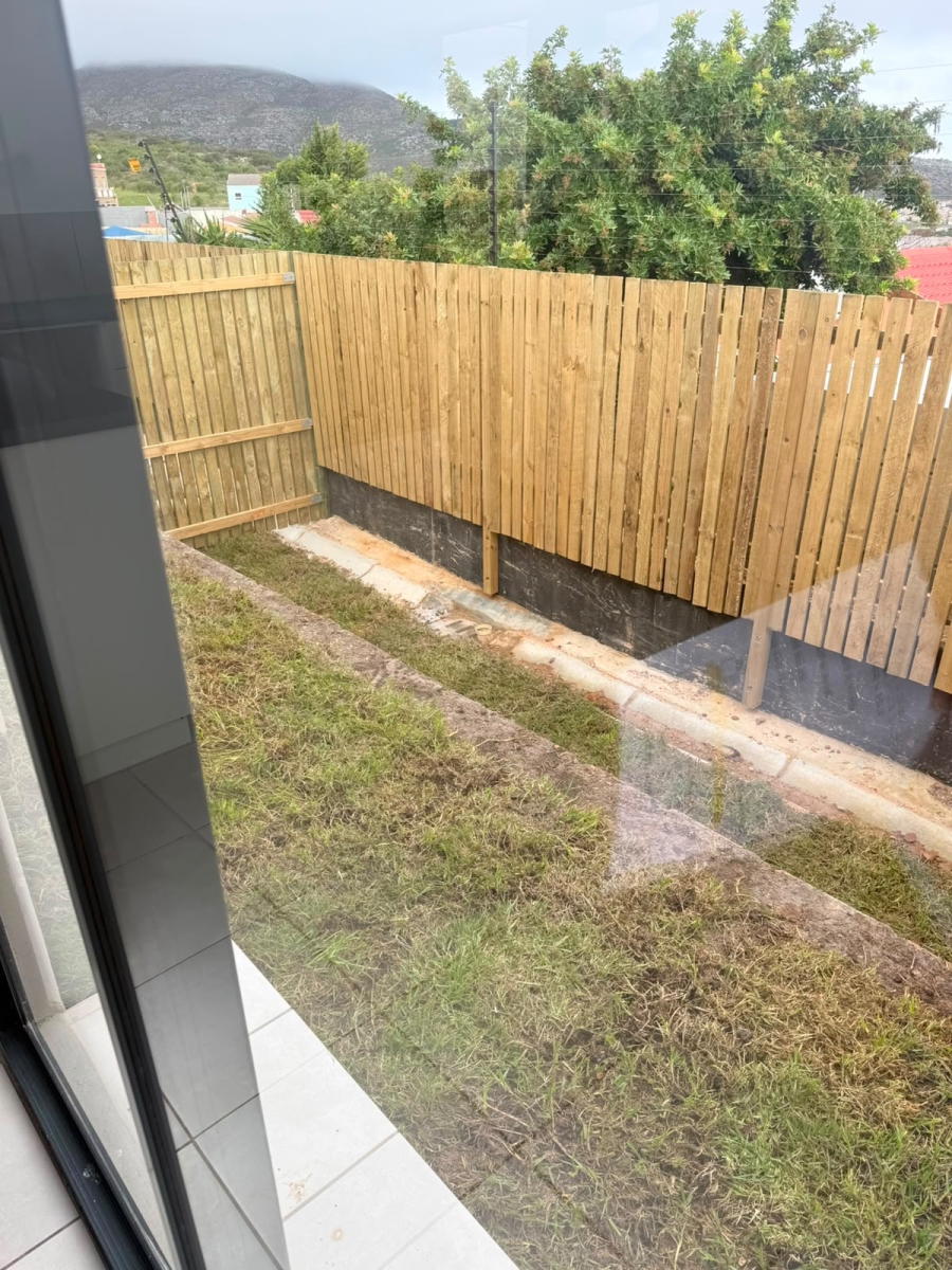 To Let 3 Bedroom Property for Rent in Kommetjie Western Cape